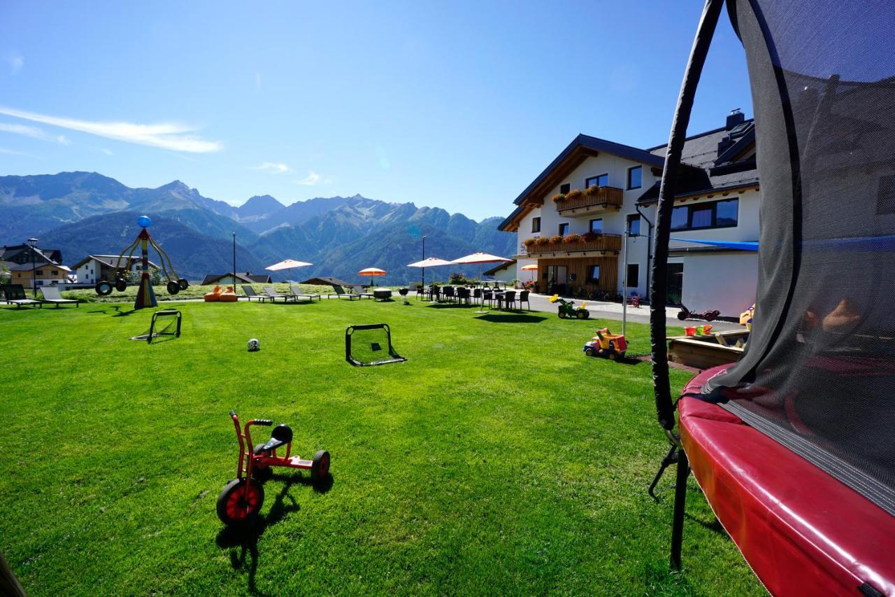 Apart-Hotel Alpinsonnenresidenz Fiss Kültér fotó